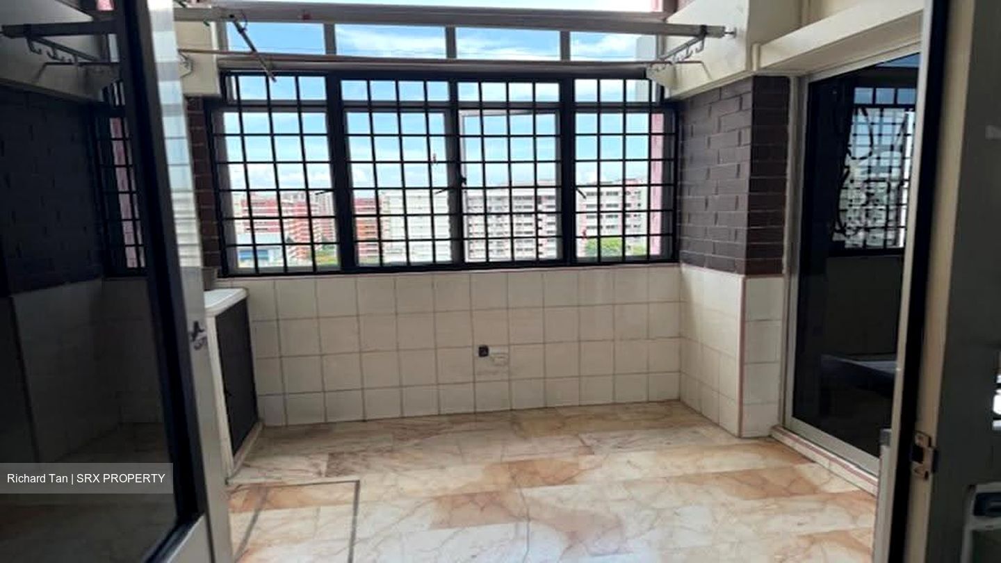 Blk 446 Hougang Avenue 8 (Hougang), HDB Executive #618326691